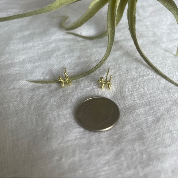 🌟 Buy 2 Pairs, Get One Free, NWT Gold-Tone Tiny Balloon Dog Stud Earrings - Picture 7 of 8